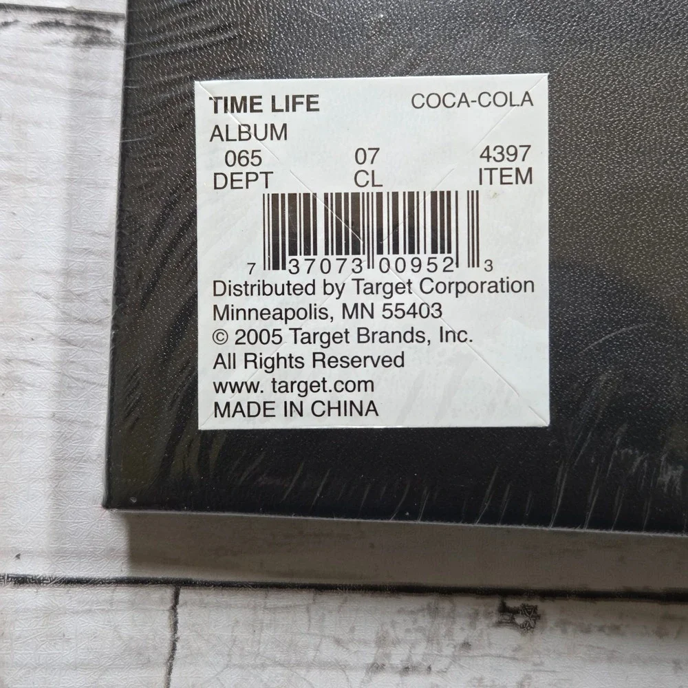 Time Life Coca-Cola Photo Album‎ Vintage Americana Cityscape Black Red